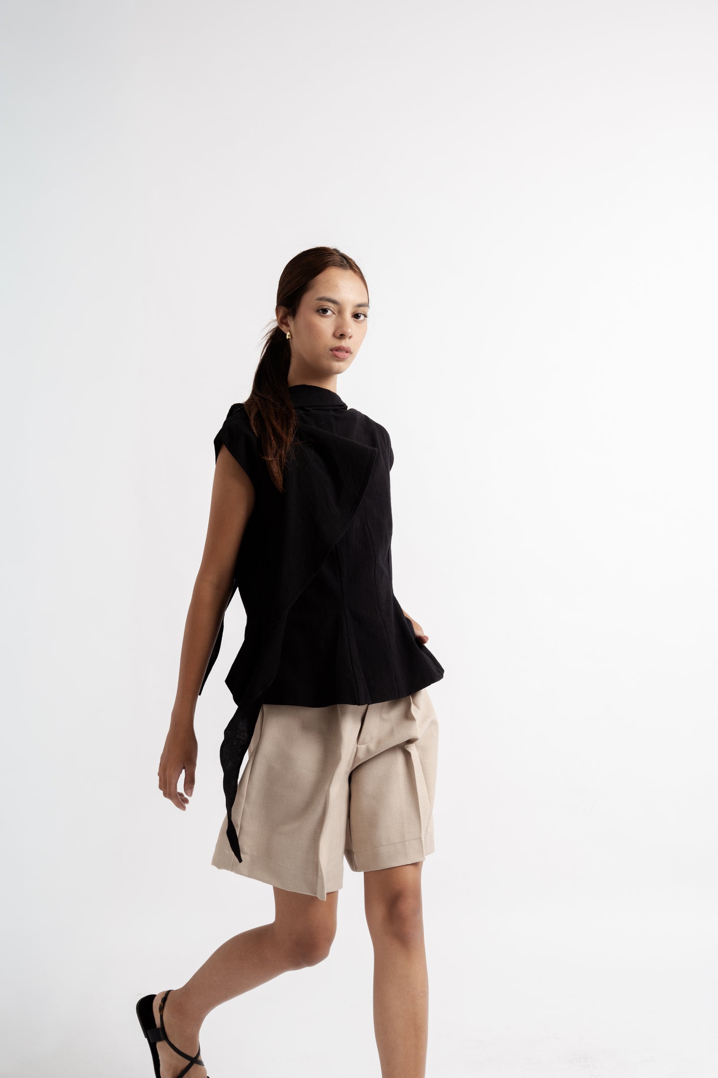 Nin Top In Black
