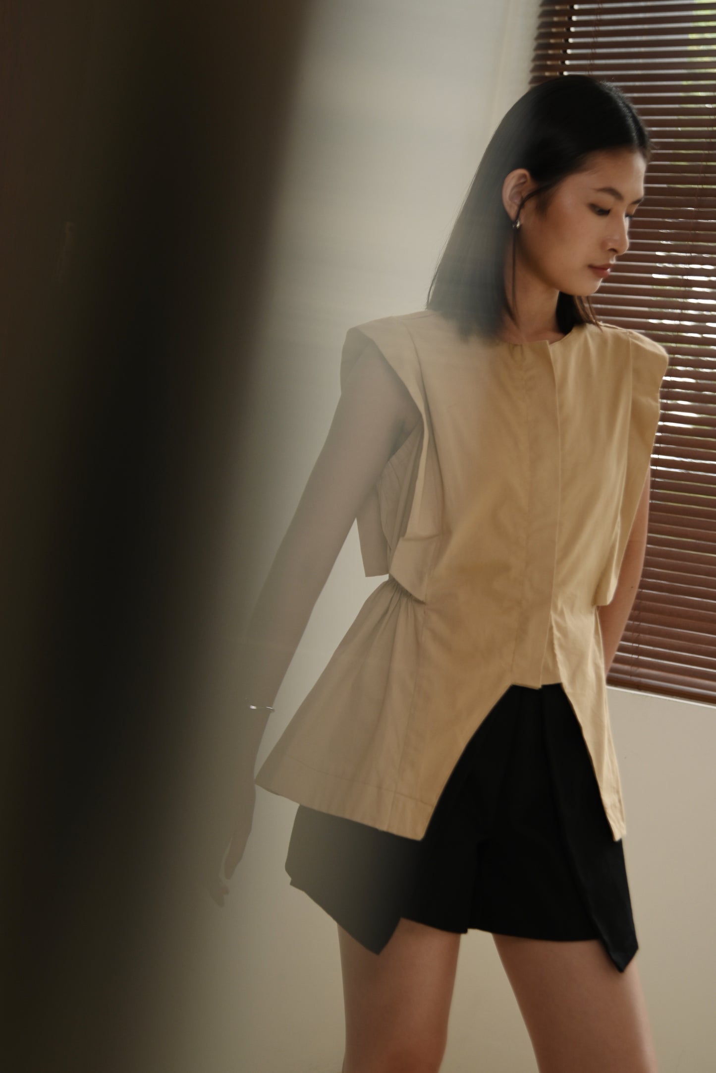 Harel Top In Khaki