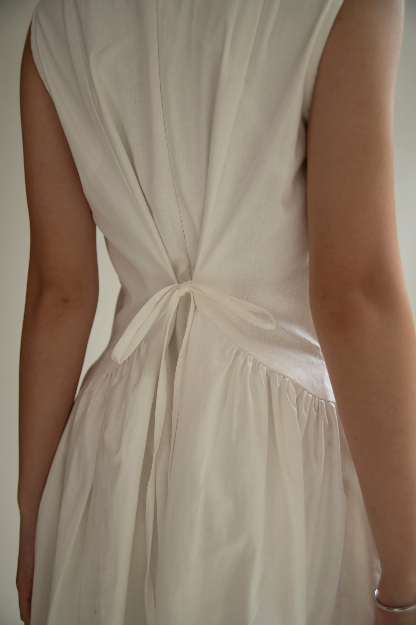 Lila Dress In White