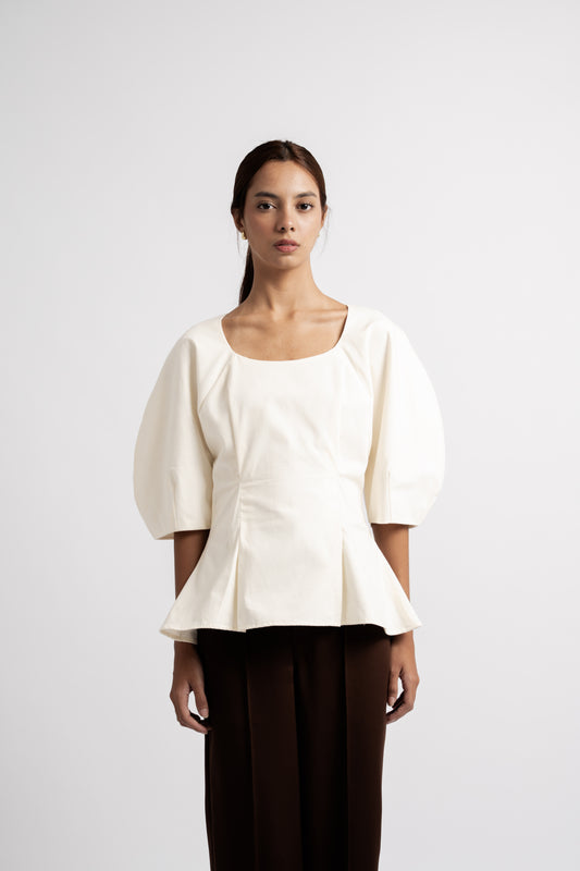 Gyon Top In White