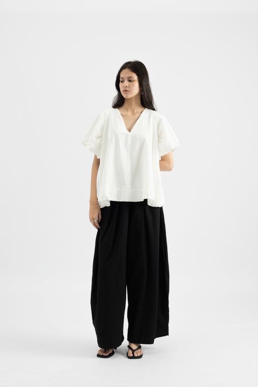 Wyn Top In Off White