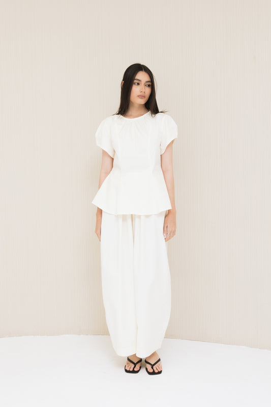 Fray Top In Off White