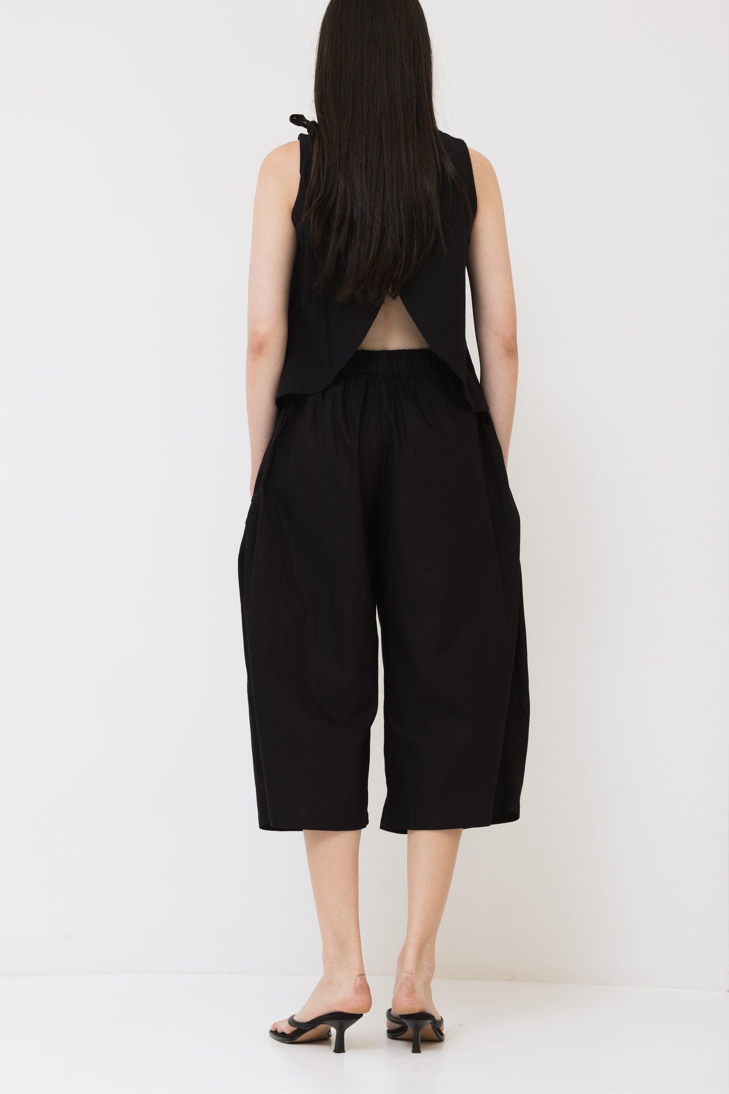 Kyn Top In Black