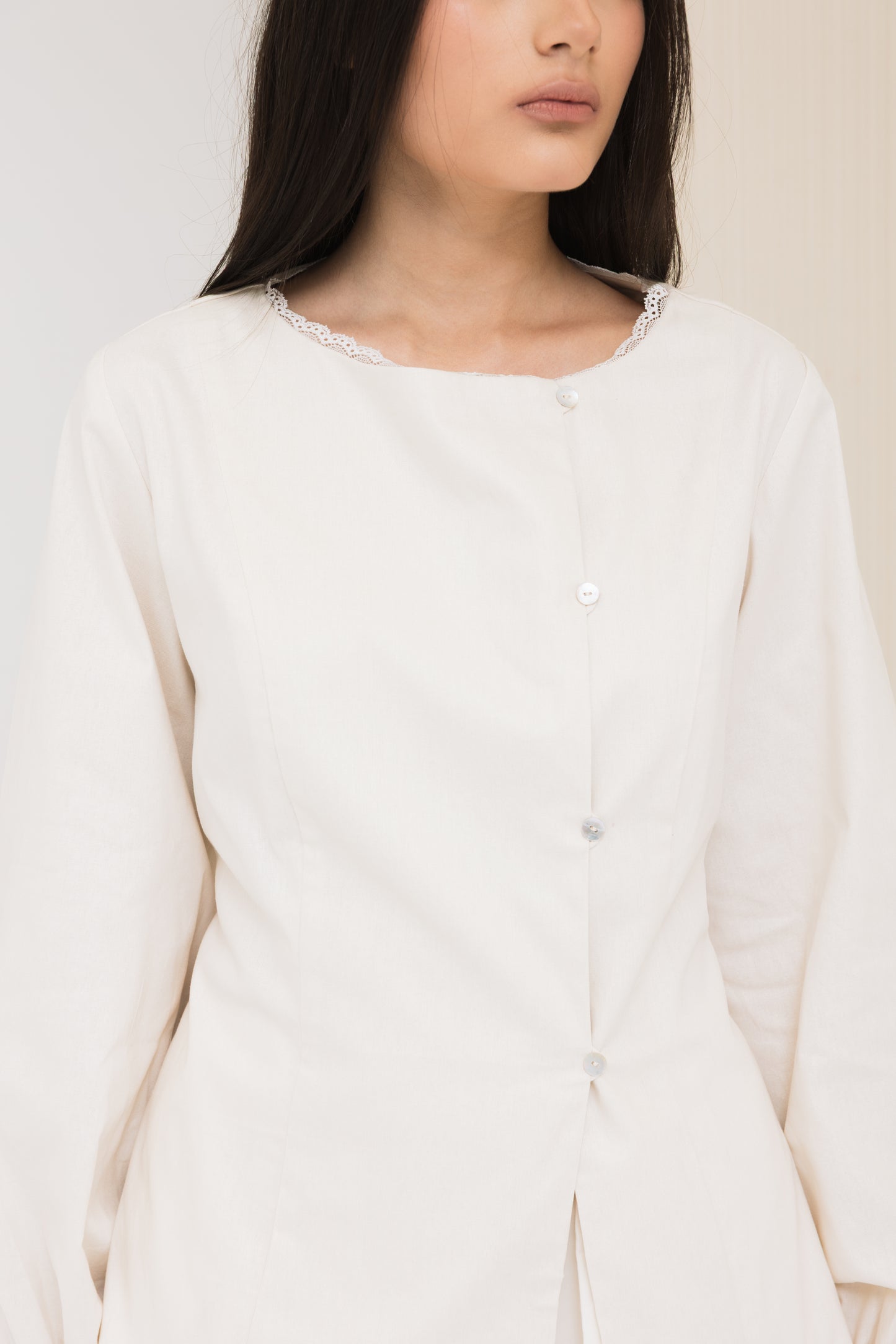 Arden Top In Pearl