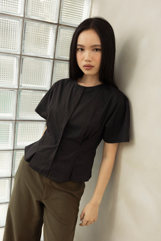 Hakon Top in Black