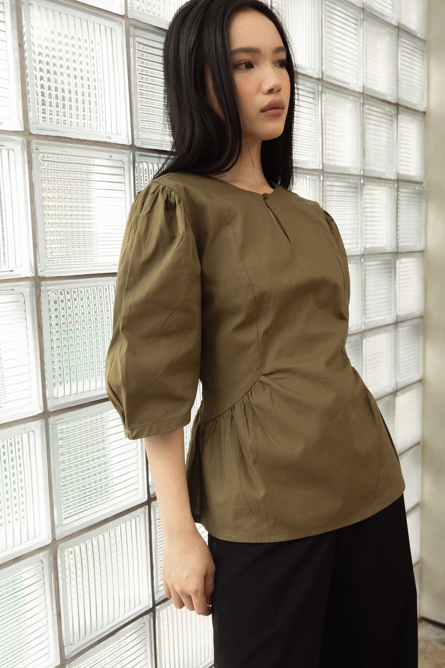 Lila Top In Olive