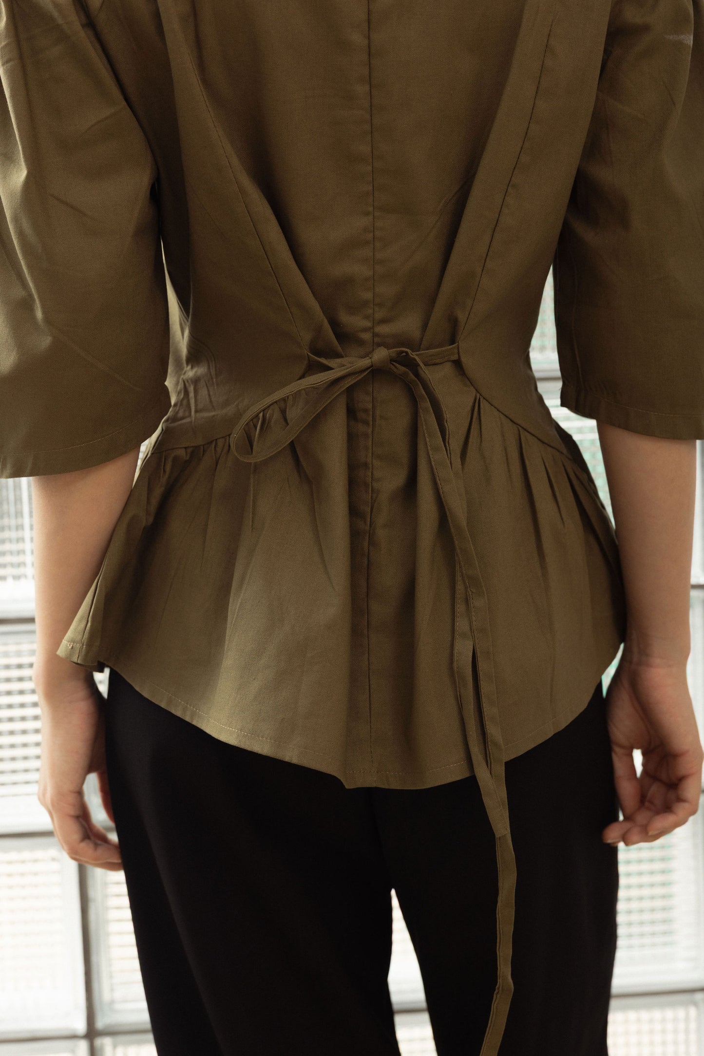 Lila Top In Olive