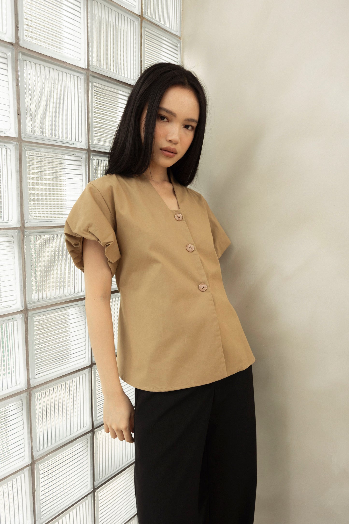 Quin Top in Khaki