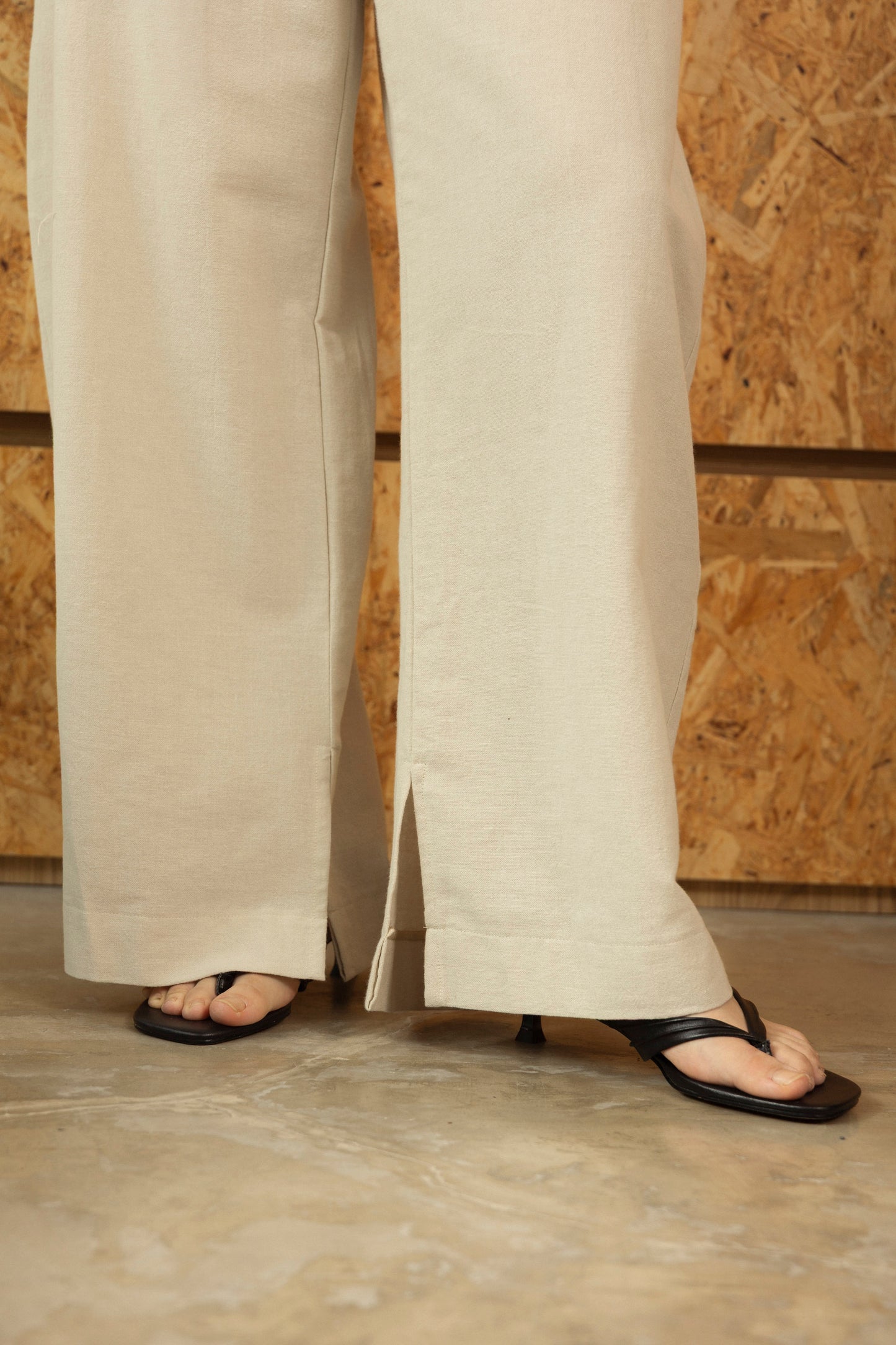 Mon Pants in Pale Oak